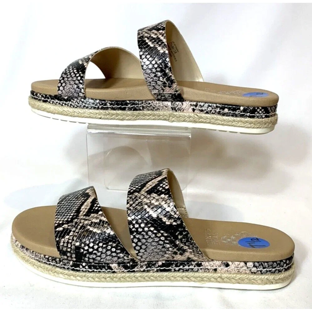 Vince‎ Camuto Sandals 7.5 / EU38 Snake Print Pink Platform Python Slide Rynnah
